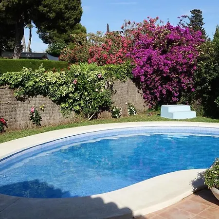 Villa En Vistahermosa Con Piscina Privada