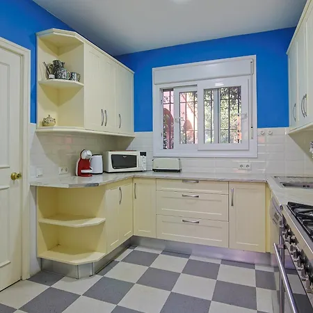 Villa Villa En Vistahermosa Con Piscina Privada