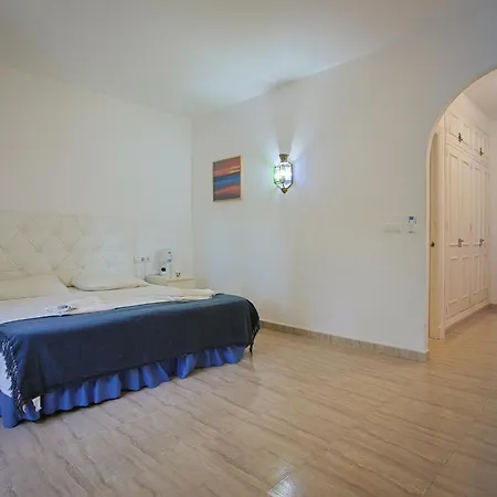 Villa En Vistahermosa Con Piscina Privada Villa *